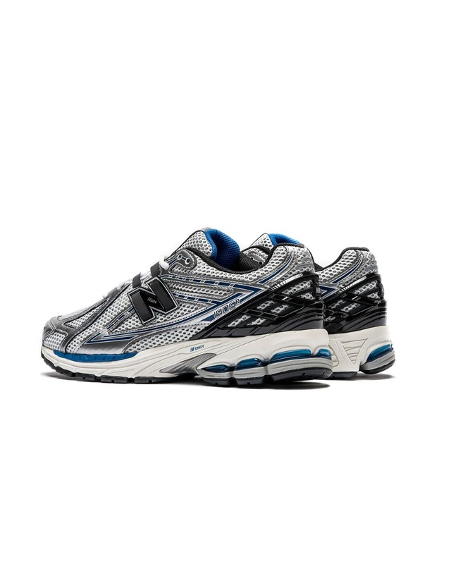 New Balance 1906R Silver Metallic | M1906RCD