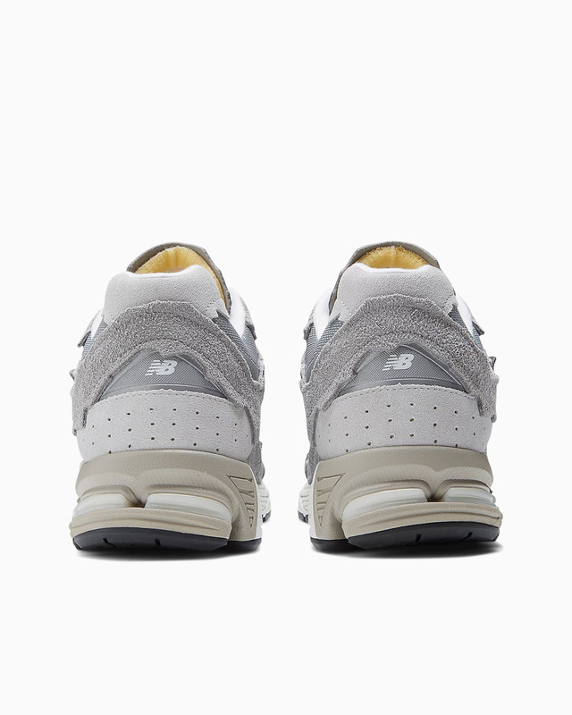 New Balance 2002R Protection Pack Grey | M2002RDM