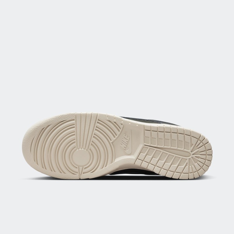 Nike Dunk Low PRM "Sequoia" | DZ2538-300