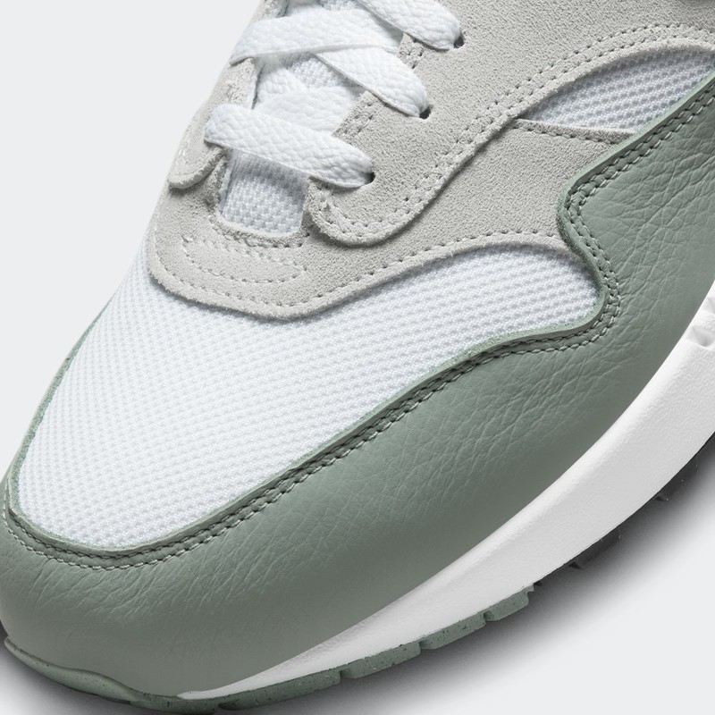 Nike Air Max 1 "Mica Green" | DZ4549-100