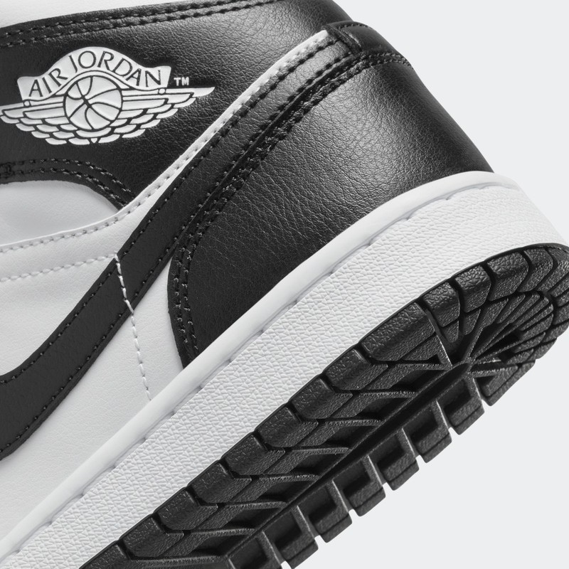 Air Jordan 1 Mid "Panda" | DV0991-101