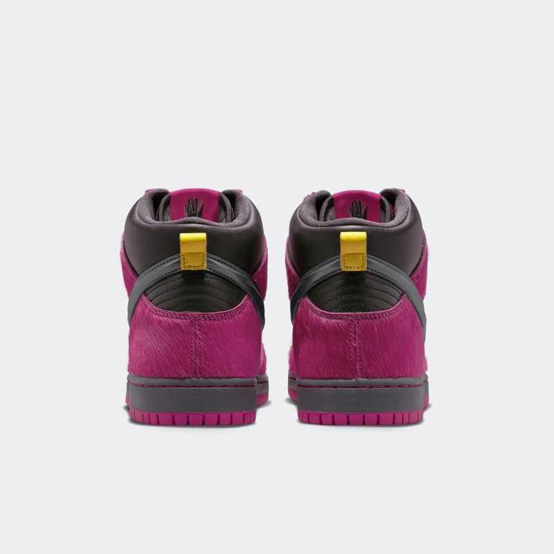 Run The Jewels x Nike SB Dunk High "Active Pink" | DX4356-600