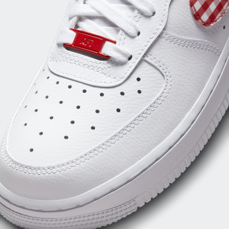Nike Air Force 1 "Red Gingham" | DZ2784-101