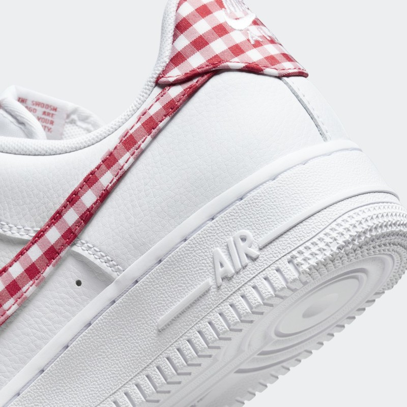 Nike Air Force 1 "Red Gingham" | DZ2784-101