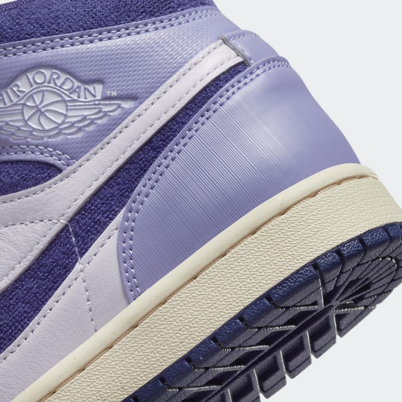 Air Jordan 1 Mid "Sky Purple" | DZ3745-500