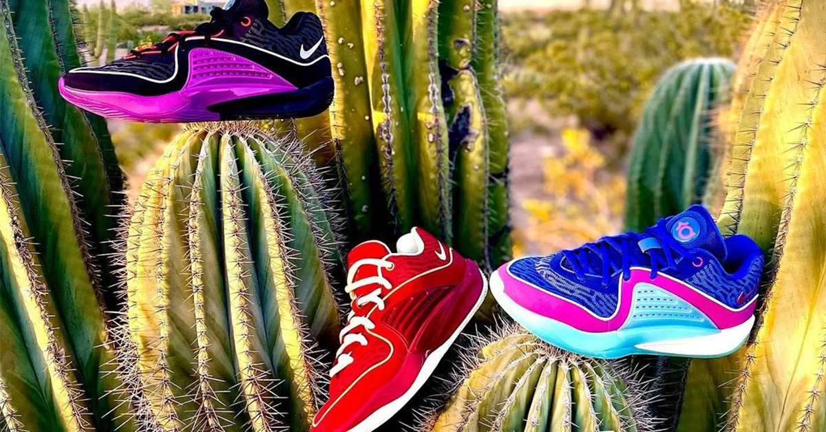 Kevin Durant zeigt den Nike KD 16