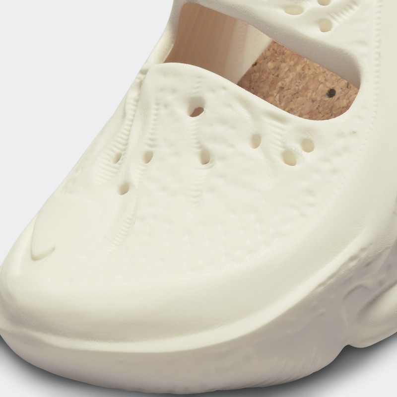 Nike ISPA Universal "Natural" | DM0886-100