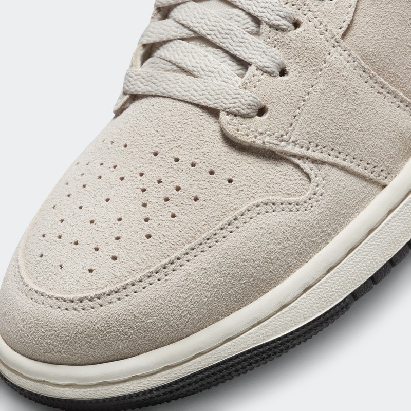 Air Jordan 1 Mid SE "Brown Elephant" | DZ4129-102