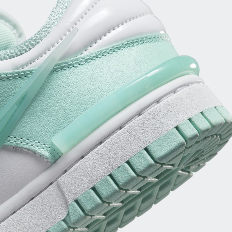 Nike Dunk Low Twist "Jade Ice" | DZ2794-101