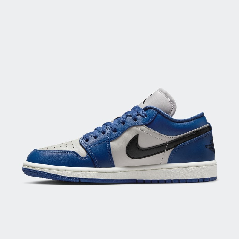 Air Jordan 1 Low "Georgetown" | DC0774-402