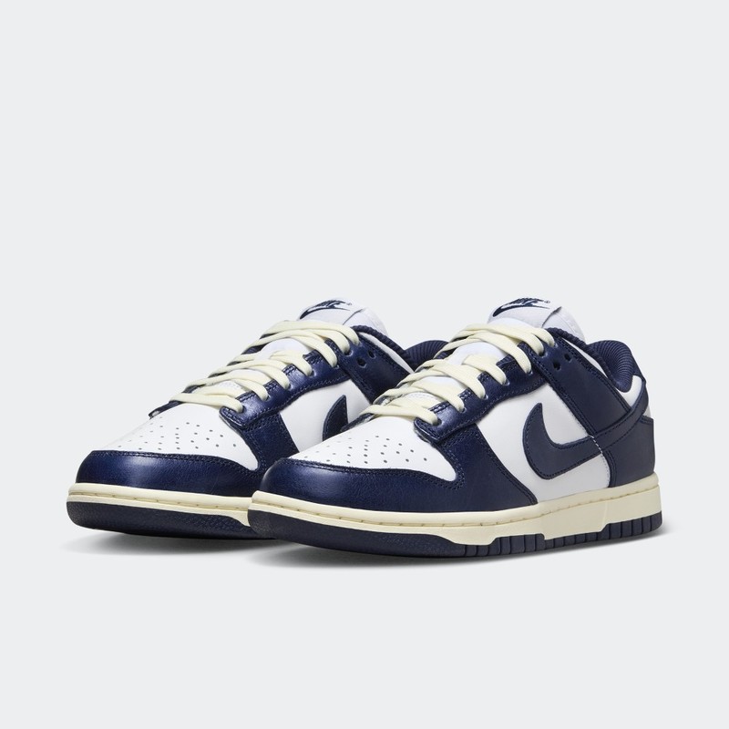 Nike Dunk Low "Vintage Navy" | FN7197-100