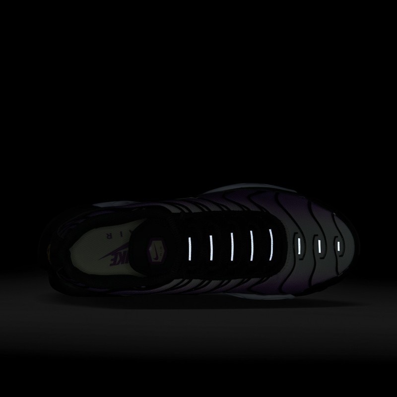 Nike Air Max Plus "Fuchsia" | FN3485-001