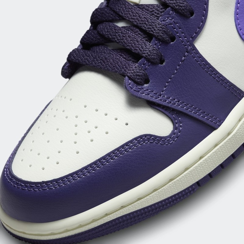 Air Jordan 1 Low "Sky J Purple" | DC0774-502