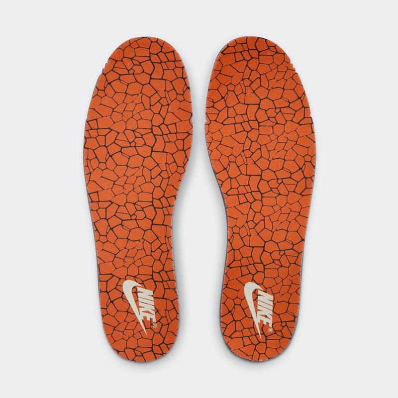 Nike Dunk Low "Cracked Orange" | FN7773-001