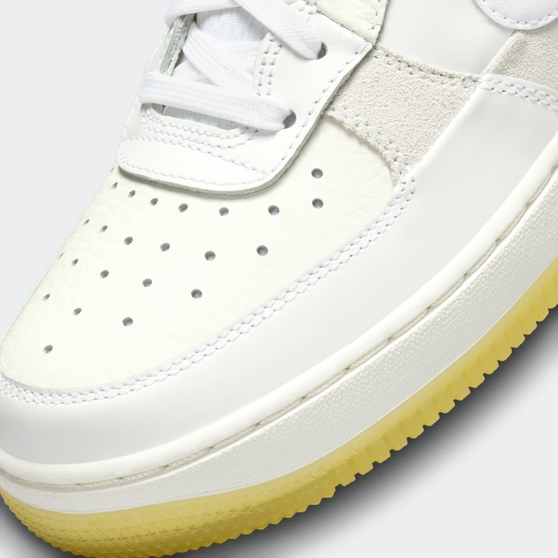 Nike Air Force 1 Low "Radioactive" | FQ0709-100