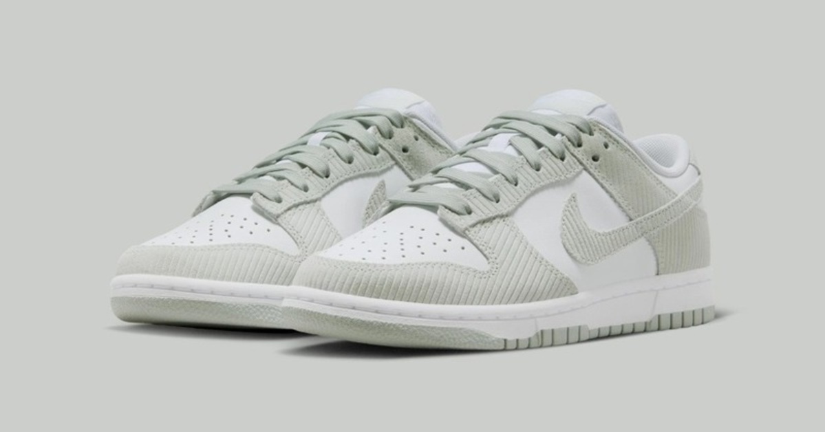 Corduroy Overlays on the Nike Dunk Low "Grey Corduroy"
