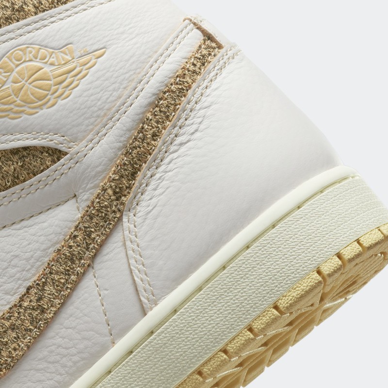 Air Jordan 1 High OG "Vibrations of Naija" | FD8631-100