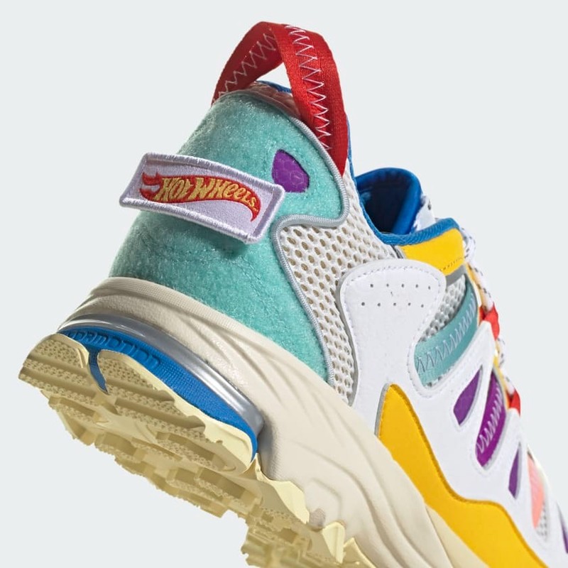 Sean Wotherspoon x Hot Wheels x adidas Superturf Adventure | GX9682
