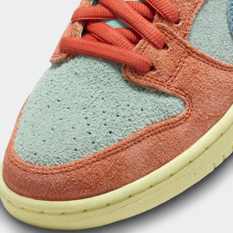 Nike SB Dunk Low "Noise Aqua" | DV5429-800