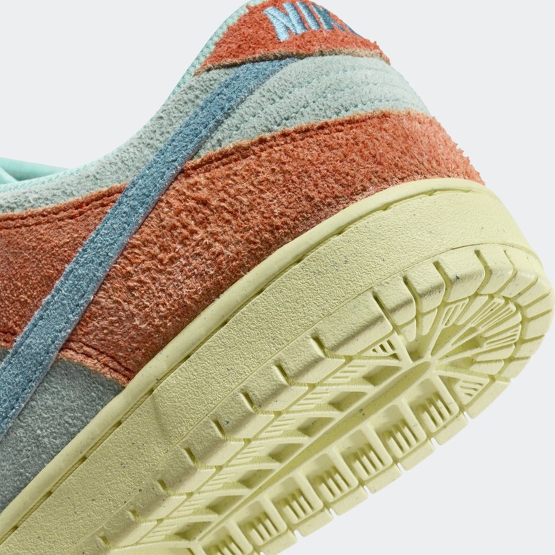 Nike SB Dunk Low "Noise Aqua" | DV5429-800