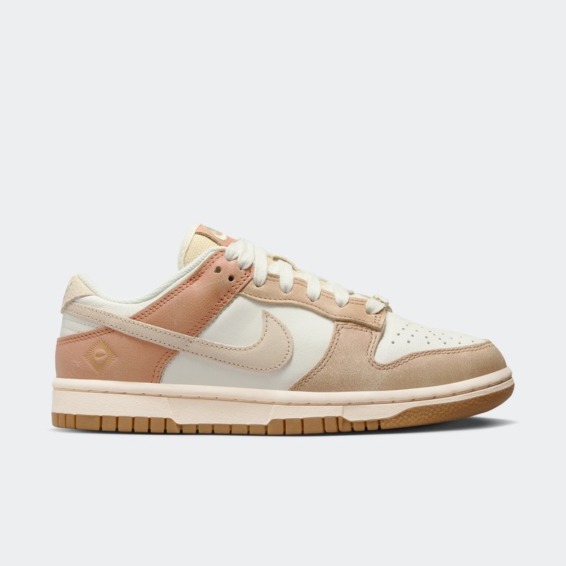 Nike Dunk Low "Australia" | FN7645-133