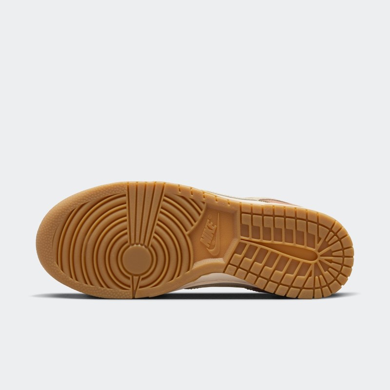 Nike Dunk Low "Australia" | FN7645-133