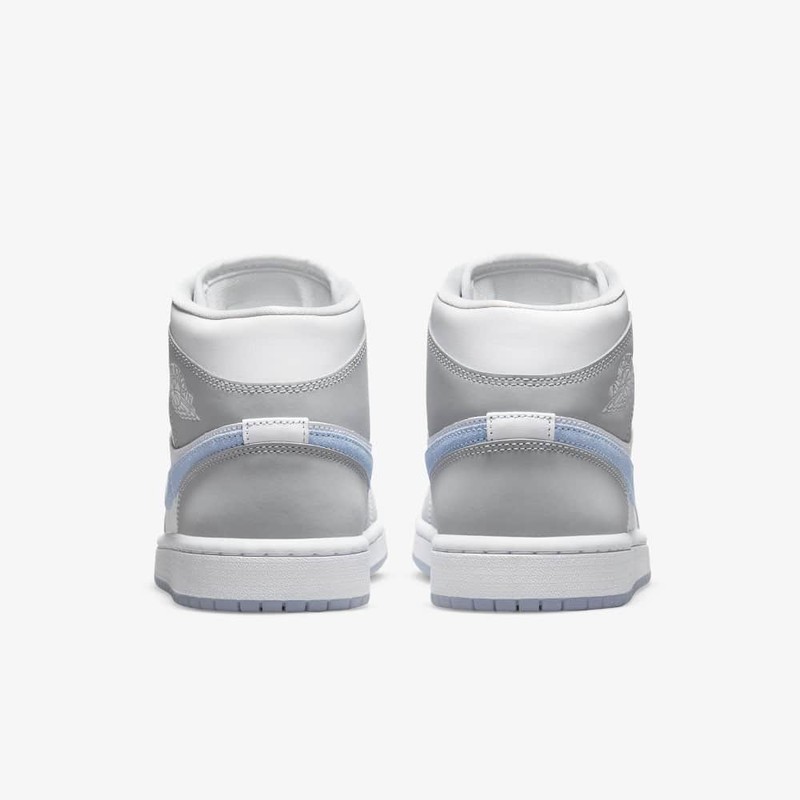 Air Jordan 1 Mid Icy Swoosh | BQ6472-105