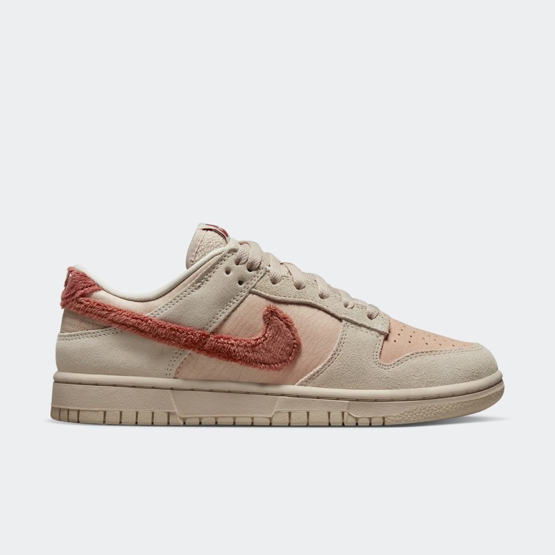 Nike Dunk Low Terry Swoosh | DZ4706-200