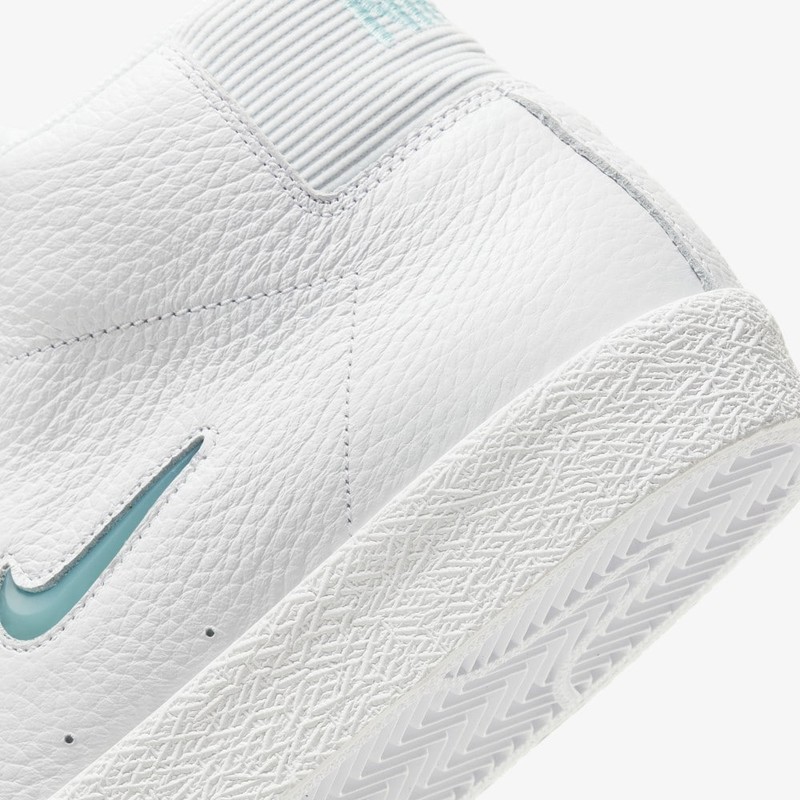 Nike SB Zoom Blazer Mid Premium Glacier Ice | CU5283-100