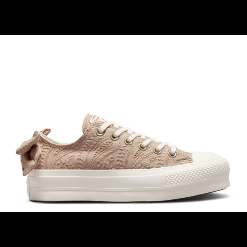 Converse Wmns Chuck Taylor All Star Lift Low 'Bow' | A10246C