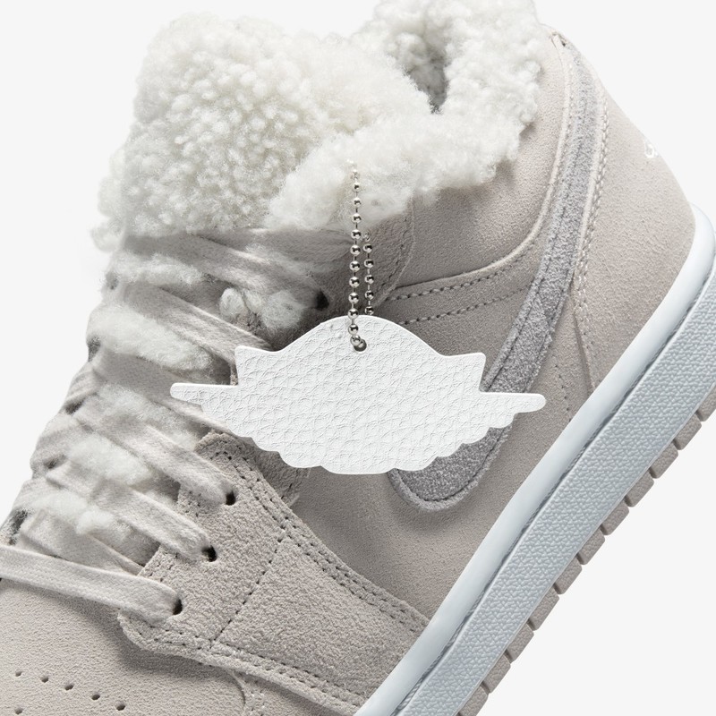 Air Jordan 1 Low Sherpa Fleece | DO0750-002