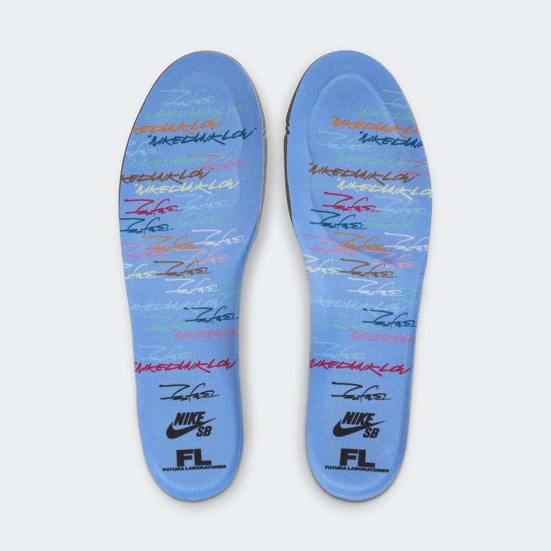 Futura Laboratories x Nike SB Dunk Low "Bleached Aqua" | HF6061-400