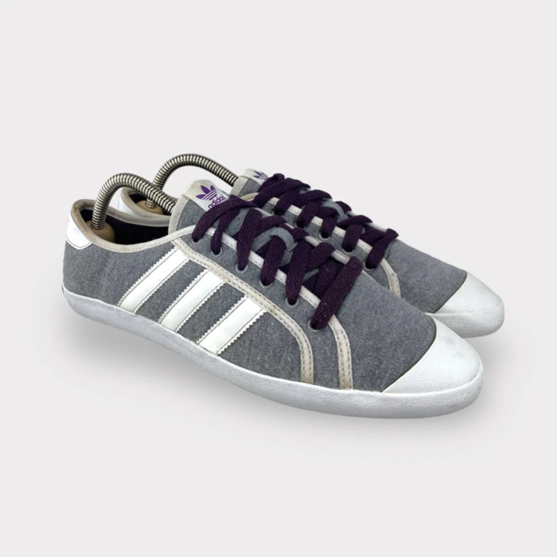 Adidas store sleek grau