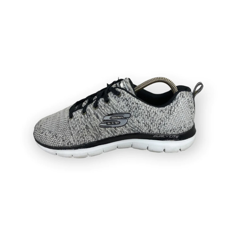 Sn cheap 12756 skechers