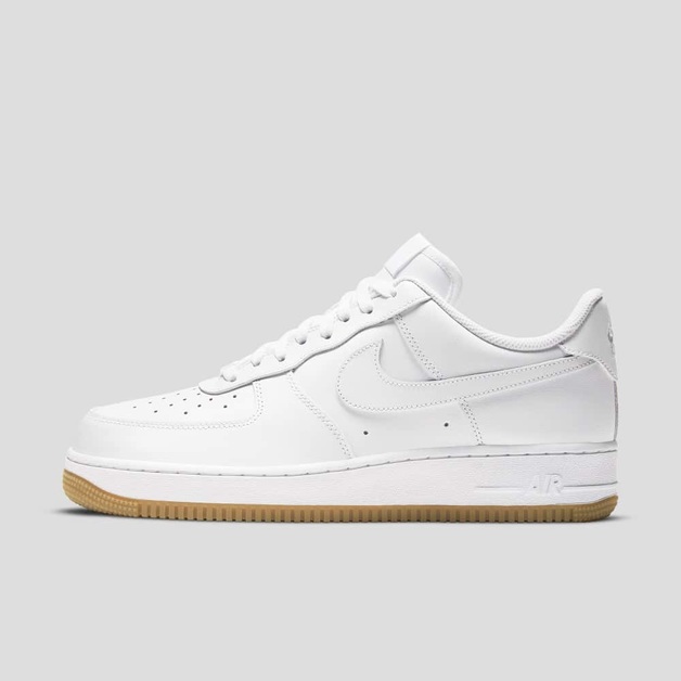 Nike entwirft einen klassischen Air Force 1 mit Gum Sole