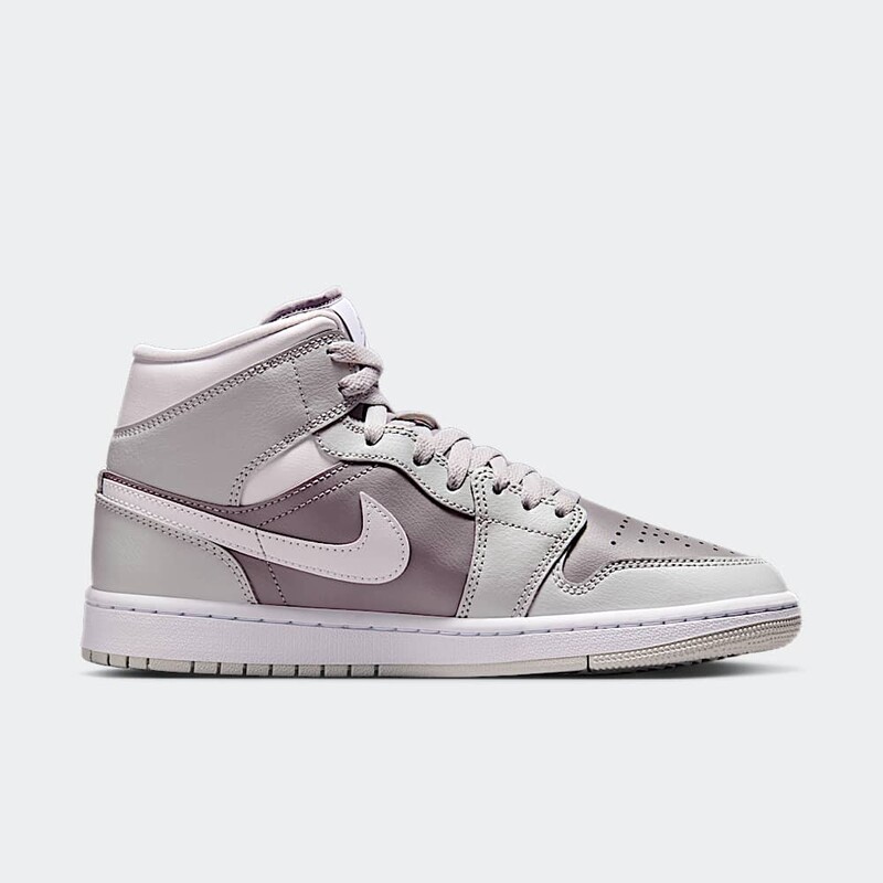 Air Jordan 1 Mid "Photon Dust" | BQ6472-008