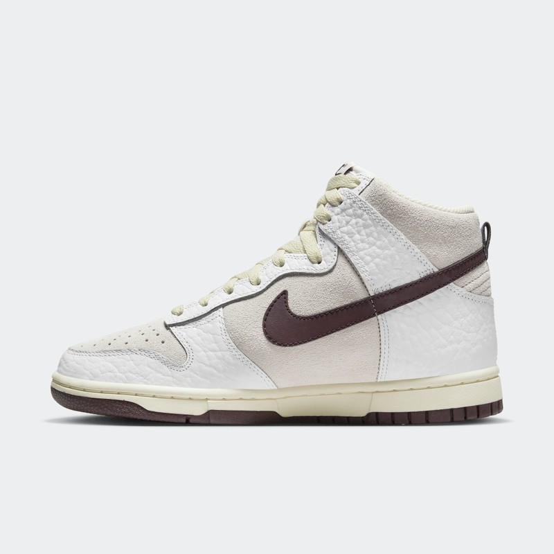 Nike Dunk High "Light Orewood Brown" | FB8482-100