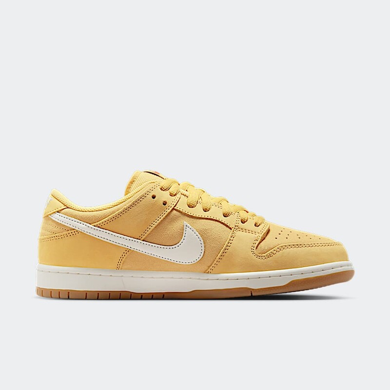 Nike SB Dunk Low "Saturn Gold" | FJ1674-700