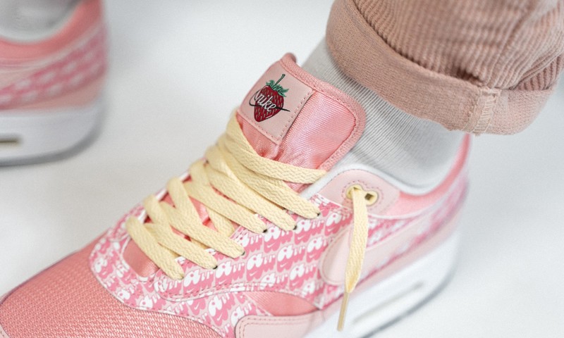 Nike Air Max 1 Premium Strawberry Lemonade | CJ0609-600