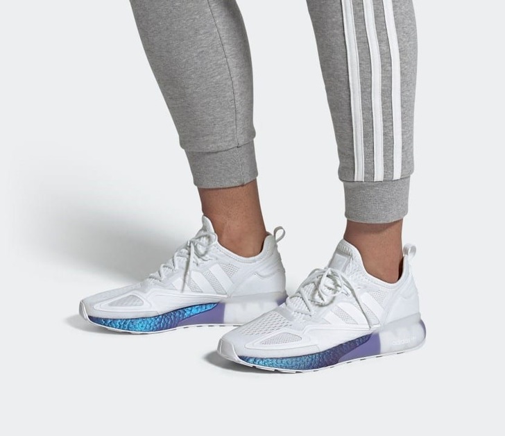 adidas ZX 2K Boost „Cloud White“ – Herzogenaurach schlägt das nächste Kapitel der ZX Story auf