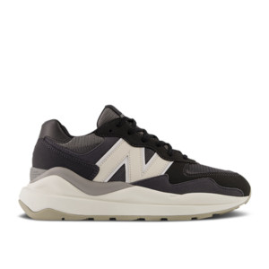 New Balance 57/40 Big Kid Wide 'Black Moonbeam' | GC5740RS-W