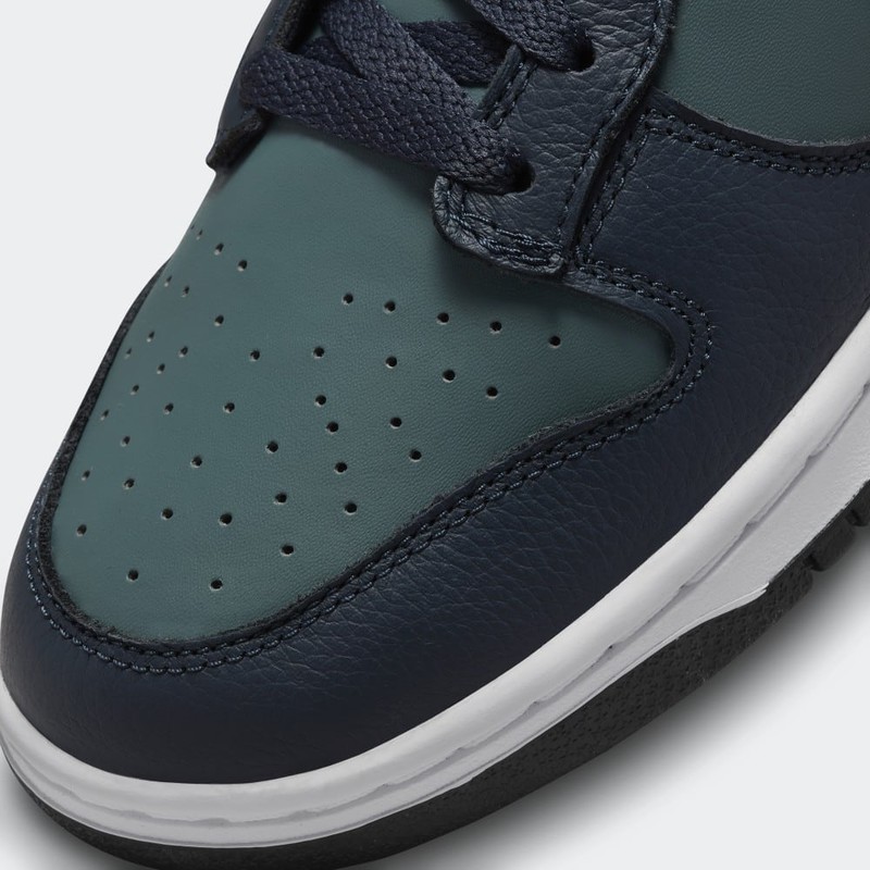 Nike Dunk Low Armory Navy | DR9705-300