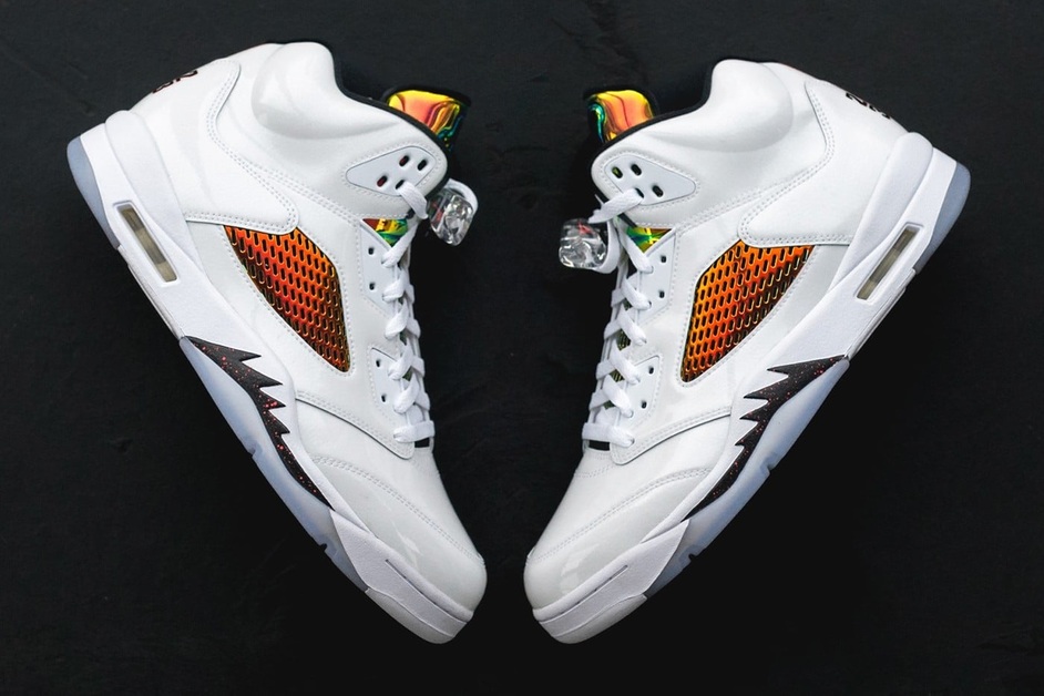 Deswegen erinnert der Air Jordan 5 PE „NFL Helmet“ an einen Regenbogen-Hirschkäfer