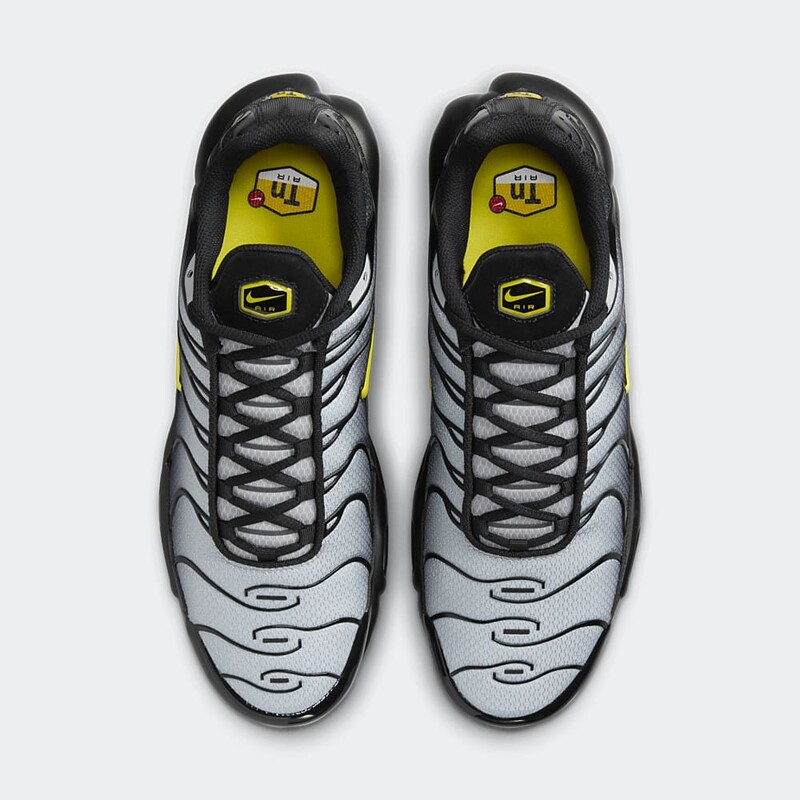 Nike Air Max Plus "Black/Yellow" | DM0032-012