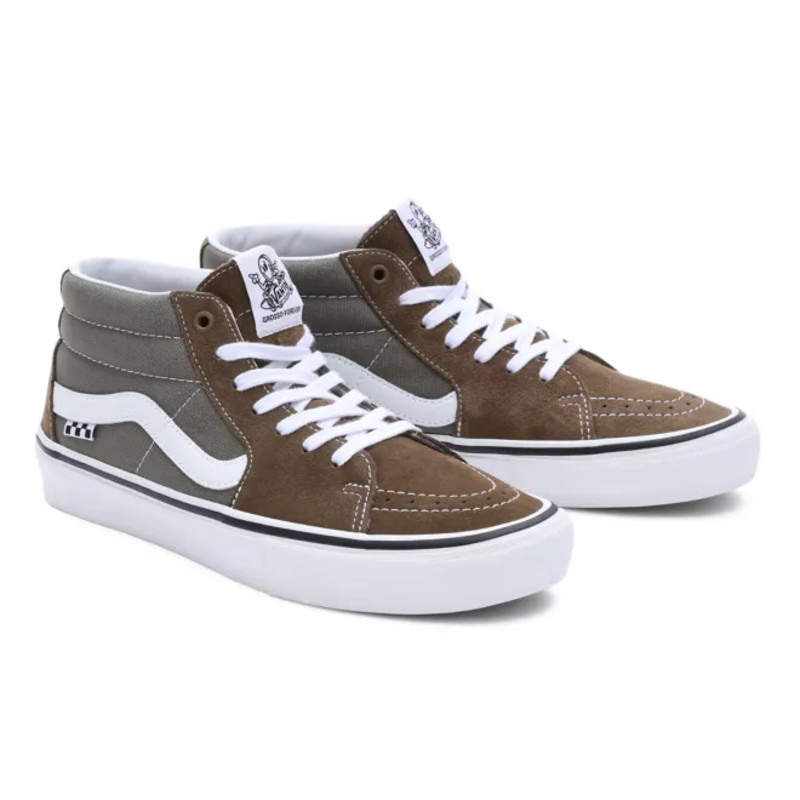 Vans shop mid shoes