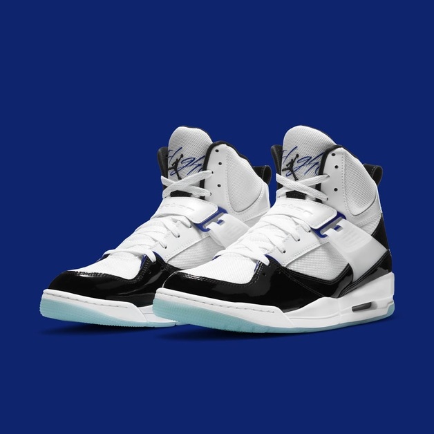 Jordan Flight 45 High leiht sich den „Concord“ Colorway