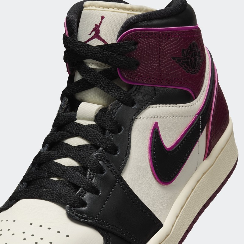 Air Jordan 1 Mid "Bordeaux" | FQ7818-101