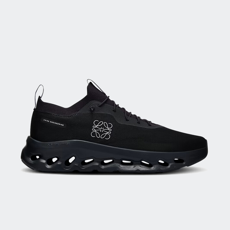 LOEWE x On Cloudtilt "All Black" | 3MD30330485