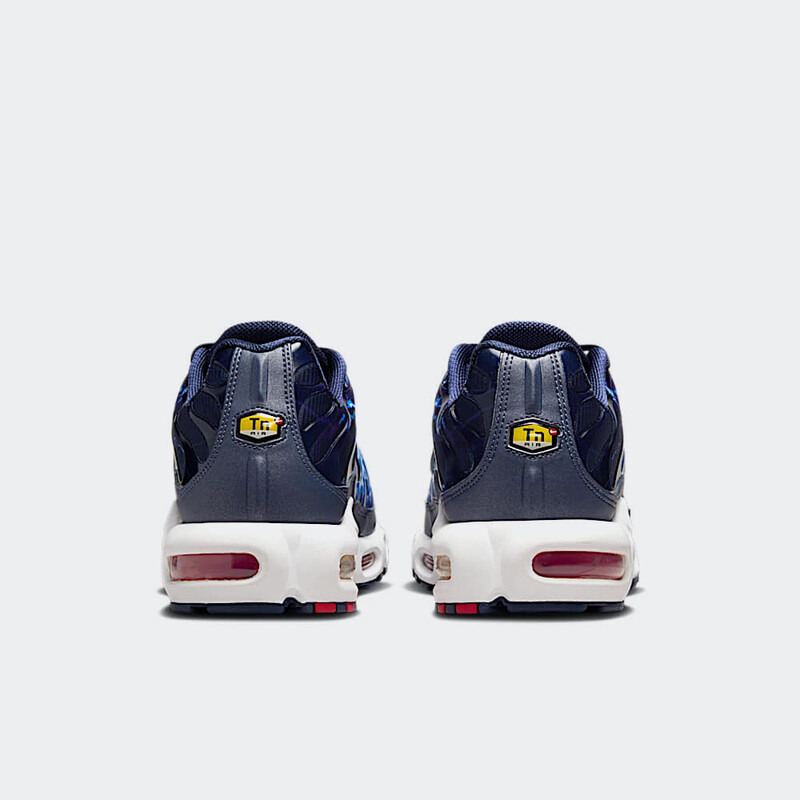 Nike Air Max Plus "Eclair Lightening" | HV2323-400