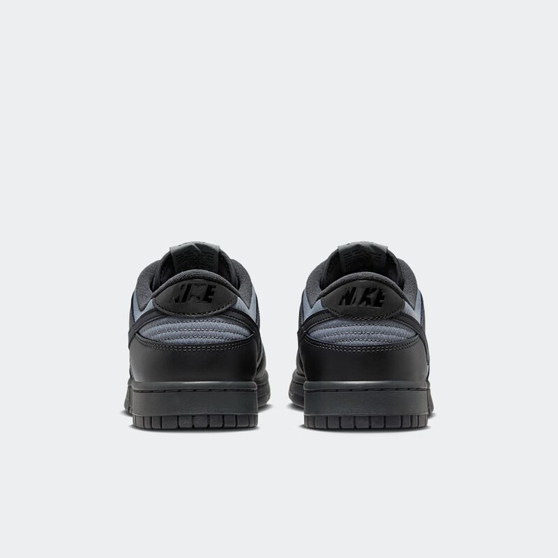 Nike Dunk Low "Off-Noir" | FZ3052-001